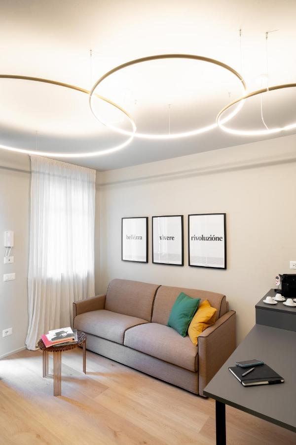 Casa Da Anna, Centro Storico Alloggio Di Design, Con Parcheggio 알바 외부 사진